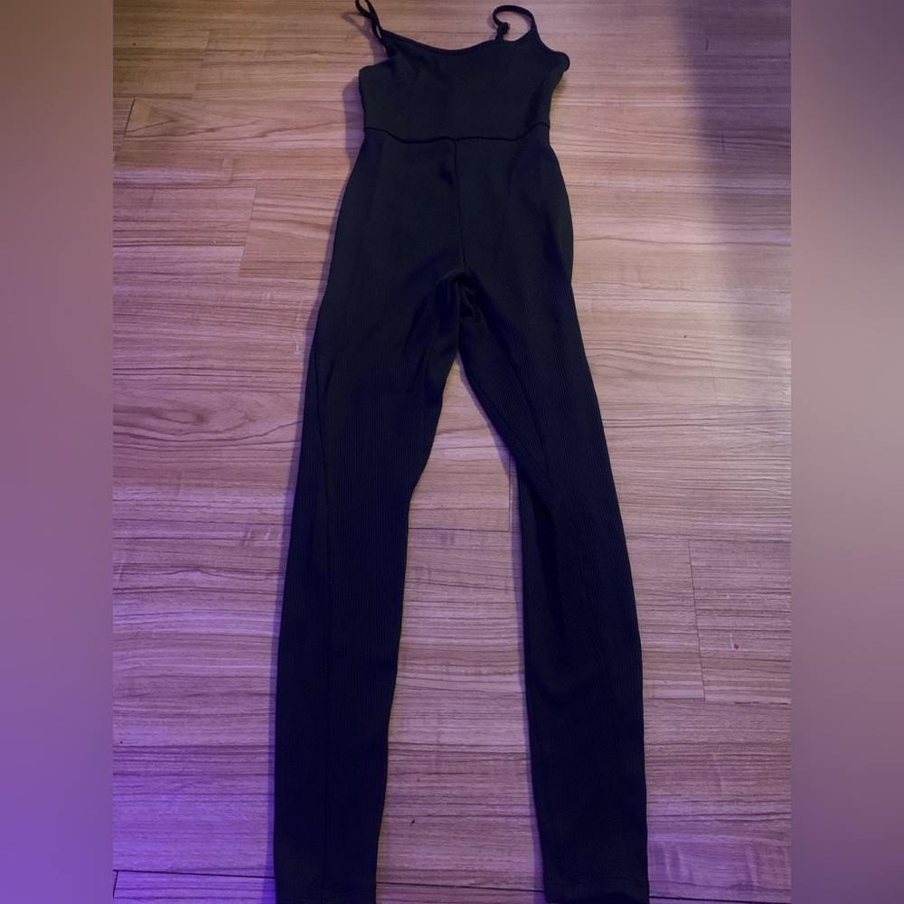 black lined body suit
